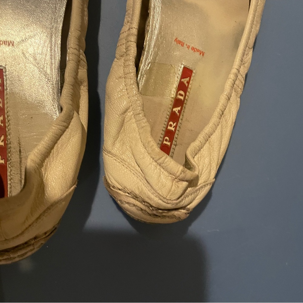 Super soft  leather Prada SZ 38 cream color - Picture 2 of 15